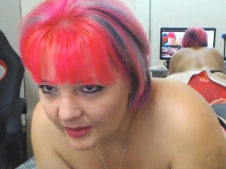 Fat Mature Toying Her Nasty Holes