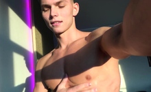 EastBoys - Muscle boy Tommy Gold jerks his big dick
