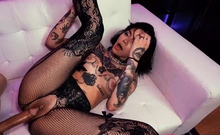 Tattooed Charmer Aurora Anarchy Gets Fantastic Bdsm Pleasure