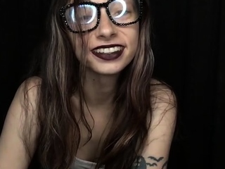 Brunette Solo Webcam Masturbation