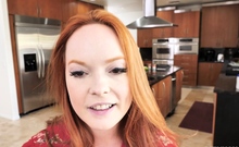 Close up fuck girl in big cock