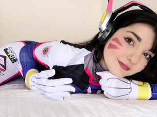 Amateur Webcam Teen Masturbates And Teases