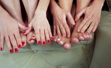 Foot Tease with Jasmine and Zlata