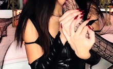 Amateur Hottie Solo Masturbation